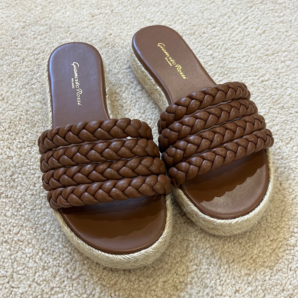 GIANVITO ROSSI Marbella leather espadrille sandals. Size 37